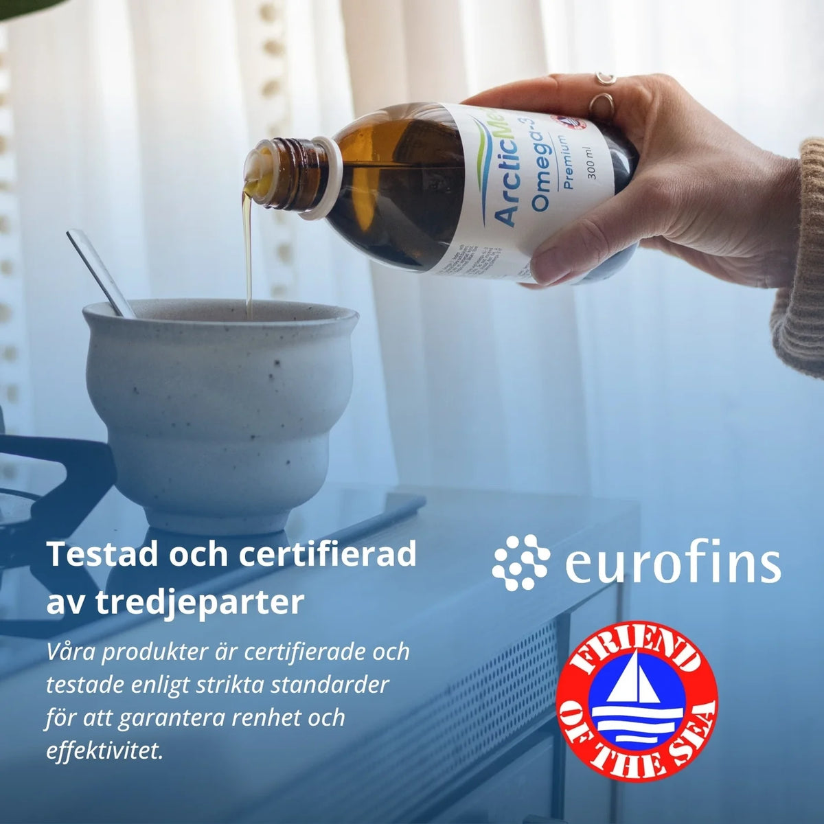 ArcticMed Omega-3 Premium hälls upp – testad och certifierad av tredjeparter